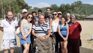 Kemalpaşa Belediyesi Engelli Yaşam Merkezi engellilere yönelik ilk etkinliğini Pamucakta gerçekleştirdi.  