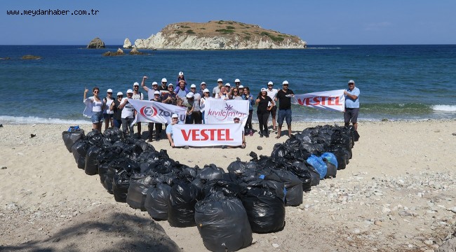 KIVILCIMLAR HAREKETİ, FOÇA'DA KIYI TEMİZLİĞİ YAPTI