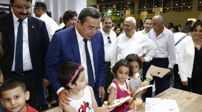 KONAK BELEDİYESİNİN STANDI İLGİ ODAĞI OLDU