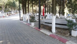 Kula'da Yeni Mezarlık Alanı Çalışmaları Sürüyor