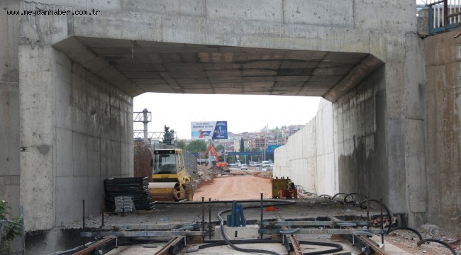  Kuruçeşme Tramvay Hattı'nda ray betonları dökülüyor