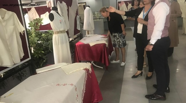 Manisa Bezinden Üretilen Ürünler Sergileniyor