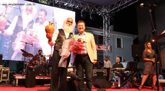 MENEMENDE 9 EYLÜL KURTULUŞ ŞENLİĞİ DÜNYA BARIŞ GÜNÜ ETKİNLİKLERİYLE BAŞLADI 