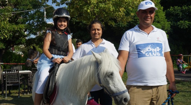NEVŞEHİRLİ ÇOCUKLARI PONY ATLARLA BULUŞTURAN ETKİNLİK
