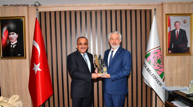 "Önceliğimiz Isparta'nın esnafıdır, ticaret adamıdır"