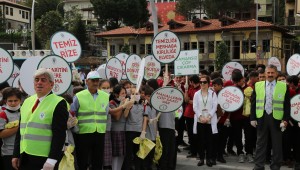 RİZE BELEDİYESİ'NDEN ÇÖP TOPLAMA GÜNÜ ETKİNLİĞİ