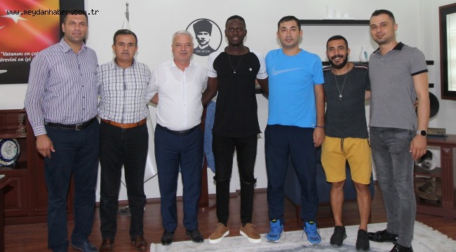 Saruhanlı Belediyespor'a Yabancı Oyuncu  