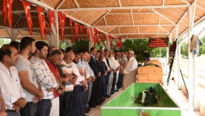 Şehidin Babası Dualarla  Defnedildi