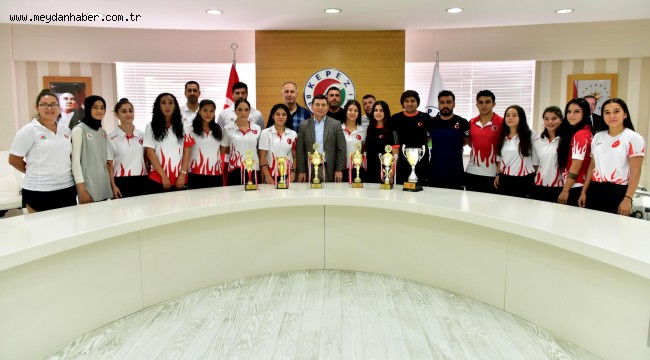 Tütüncü, "Kepez'in felsefesi gençlerin spor yapması"