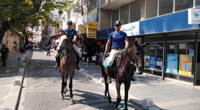 ZABITANIN 193. YILINDA KARESİ'NİN ATLI ZABITALARINA İLGİ BÜYÜK