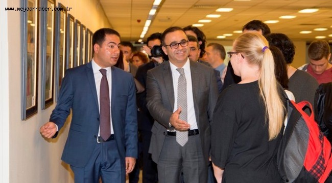 Anadolu Masalları Resim Sergisi' İzmir'de Sergileniyor
