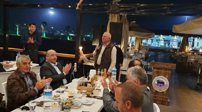 Başkan Karakayalı, Muhtarlarla Yemekte Buluştu