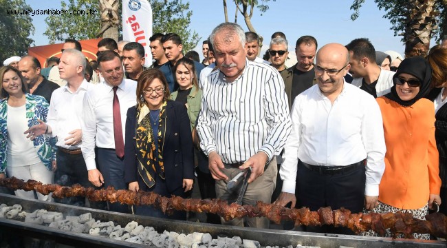 Başkan Zeydan Karalar, "Dolmamız eşsizdir, hele de eşim Nuray yaparsa."