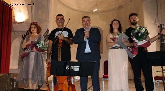 Çeşme'de Shakespeare gecesi…