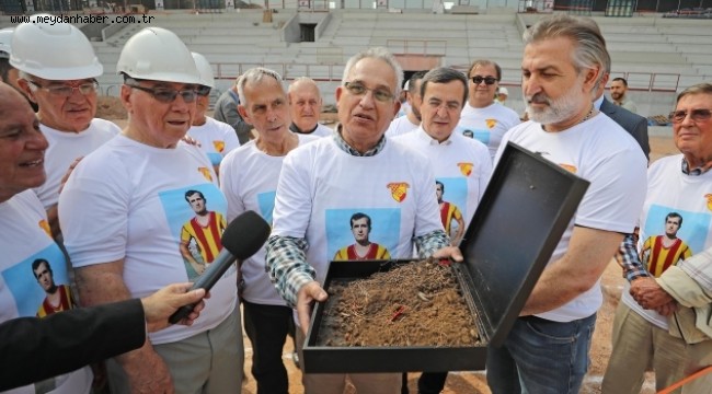 Göztepe'de efsane kaptanın toprağı yeni statta