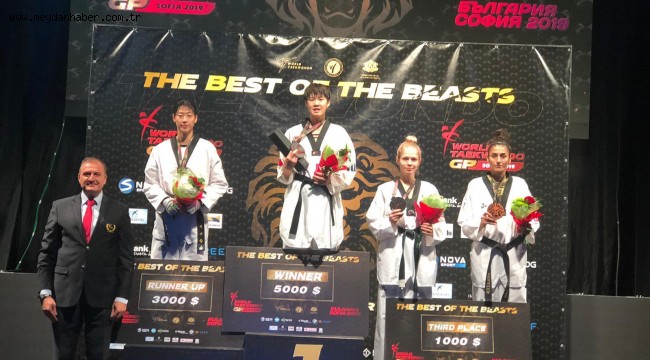 Hatice Kübra'dan bronz madalya