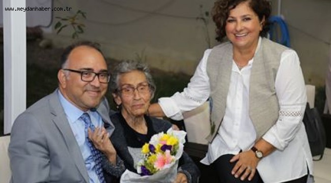 HUZUREVİNE ANLAMLI ZİYARET 