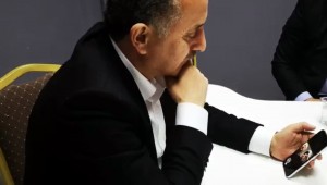 İsveçli Hamza, kekemeliği  Bağcılar'da yendi