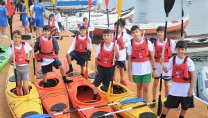 İzmir'in çocukları denizle buluştu  