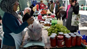  KADINLARIN EMEĞİ TEPEBAŞI'NDA DEĞER BULUYOR