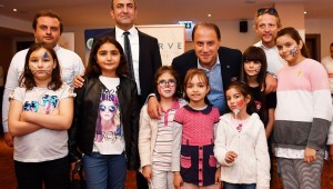 KIZ ÇOCUKLARININ YANINDAYIZ