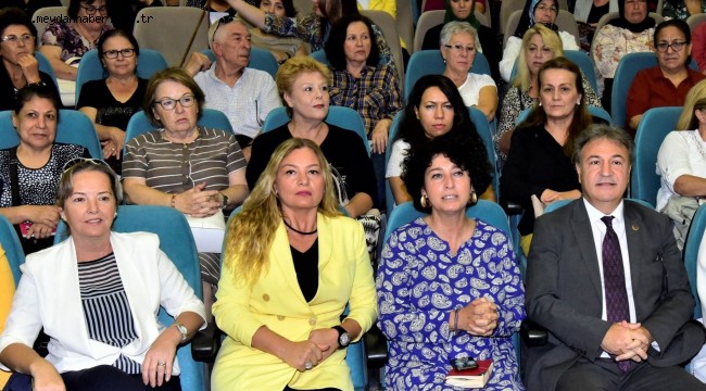 Neptün Soyer Bornovalı Kadınlarla buluştu