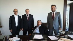 NEVBİAD YÖNETİCİLERİNDEN ANADOLU HOLDİNG ONURSAL BAŞKANI KAMİL YAZICI'YA ZİYARET