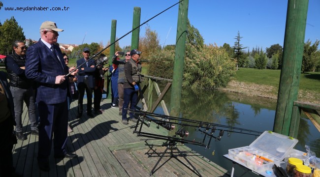  Olta Balıkçılığı ve Doğal Yaşam Seminerinde uygulama dersi yapıldı