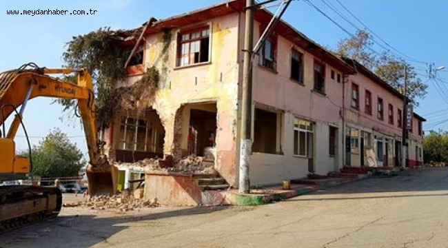 YENİKÖY MAHALLESİNDE MEYDAN ÇALIŞMASI BAŞLADI