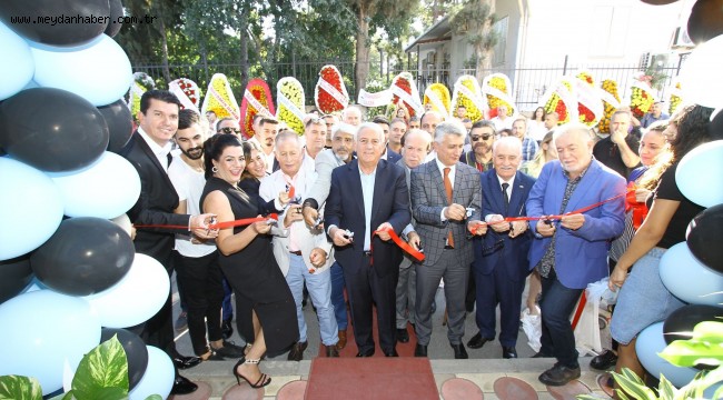 Ziftman'dan görkemli açılış  