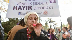 ANKARA BÜYÜKŞEHİR BELEDİYESİ "25 KASIM KADINA YÖNELİK ŞİDDETE KARŞI ULUSLARARASI MÜCADELE GÜNÜ" KAPSAMINDA KERMES DÜZENLEDİ