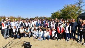 ANKARA BÜYÜKŞEHİR BELEDİYESİ, "SONBAHAR DÖNEMİ BAHÇIVANLIK KURSU" PROGRAMI KAPSAMINDA SERTİFİKA DAĞITIM TÖRENİ DÜZENLEDİ