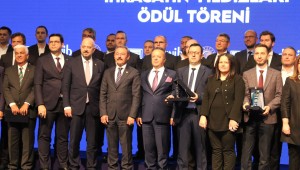 Ateş Otomotiv 'İhracatın Yıldızı' olma geleneğini devam ettiriyor
