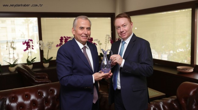 Avustralya Büyükelçisi'nden Başkan Osman Zolan'a ziyaret