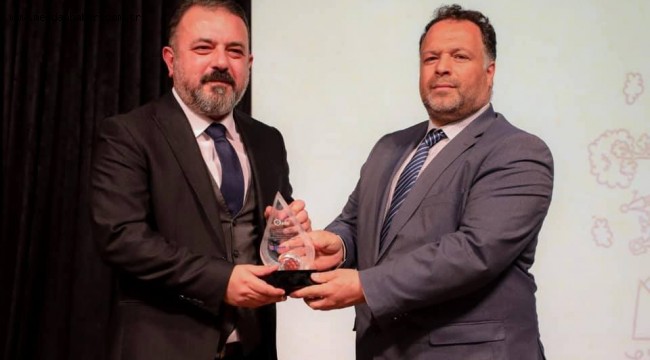 BAŞKAN ERCAN "SIFIR ATIK" ÇALIŞMALARINI YÜRÜTEN PERSONELLERİ TEBRİK ETTİ