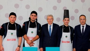 Başkan Eriş, geleceğin şeflerini tebrik etti