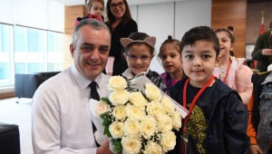 Başkan Esen, öğrencilerle çizgi film izledi…