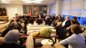 BAŞKAN TÖREN, ÖĞRETMENLERİNİ AĞIRLADI