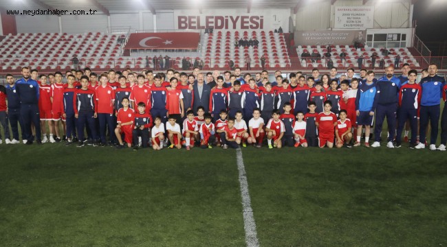 Bayraklı Belediyesi Futbol A Takımı sezonu açtı