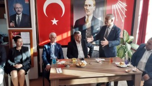 Bergama ilçe örgütünün düzenlediği üye katılım törenine katılan CHP İzmir Milletvekili Kani Beko, iktidar mesajları verdi. 