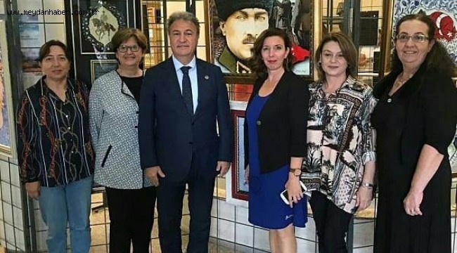 Bornova'da Atatürk ve Sanat Sergisi 