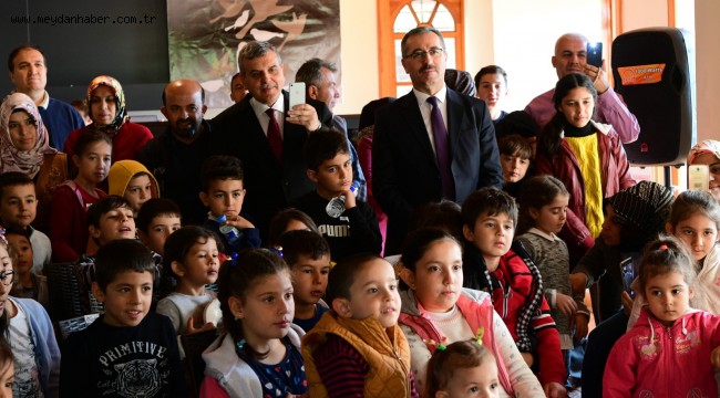 Büyükşehirden Minik Öğrencilere Hediye