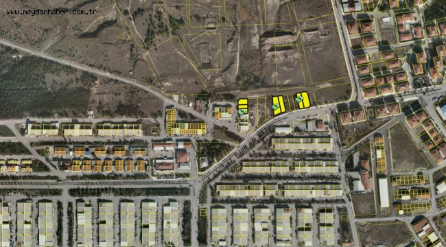 Çorum Belediyesi Ayarık ve Gülabibey Mahallesi'nde bulunan arsaları ihaleyle satışa çıkartıyor.