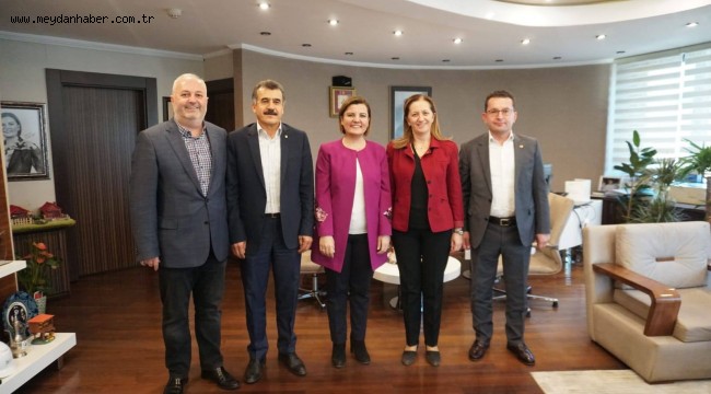 DİSK GENEL BAŞKANI ARZU ÇERKEZOĞLU'NDAN HÜRRİYET'E ZİYARET