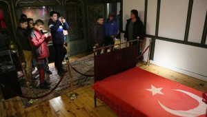 Emek Gençlik Merkezi Atatürk ile Bir Gün Galerisi'ni ziyaret etti