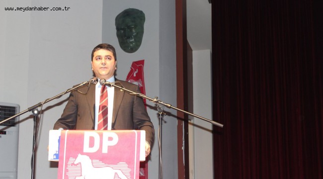 İZMİR DEMOKRAT PARTİ İL KONGRESİ YAPILDI 