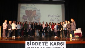 Kartal Belediyesi'nden Kadınlara "Şiddete Karşı Haklarımız" Paneli 