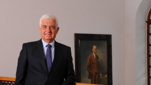 Kavaklıdere'de 30 günde 2 bin metre kanalizasyon hattı döşendi