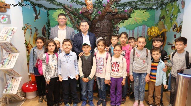 Kepez Belediyesi tarafından geçtiğimiz yıllarda görkemli bir açılış töreni ile hizmete giren ve rekor sayıda ziyaretçi kabul eden Anadolu Oyuncak Müzesi, Burdur Kızılkaya Belediyesinin çocuklarını ağırladı.