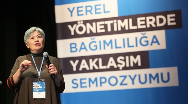 KÜÇÜKÇEKMECE BELEDİYESİ BAĞIMLILIKTA 'YERELDEN ÜLKEYE BİR MODEL' SEMPOZYUMUNDA AKADEMİ VE KAMU ÇALIŞANLARINI BULUŞTURDU